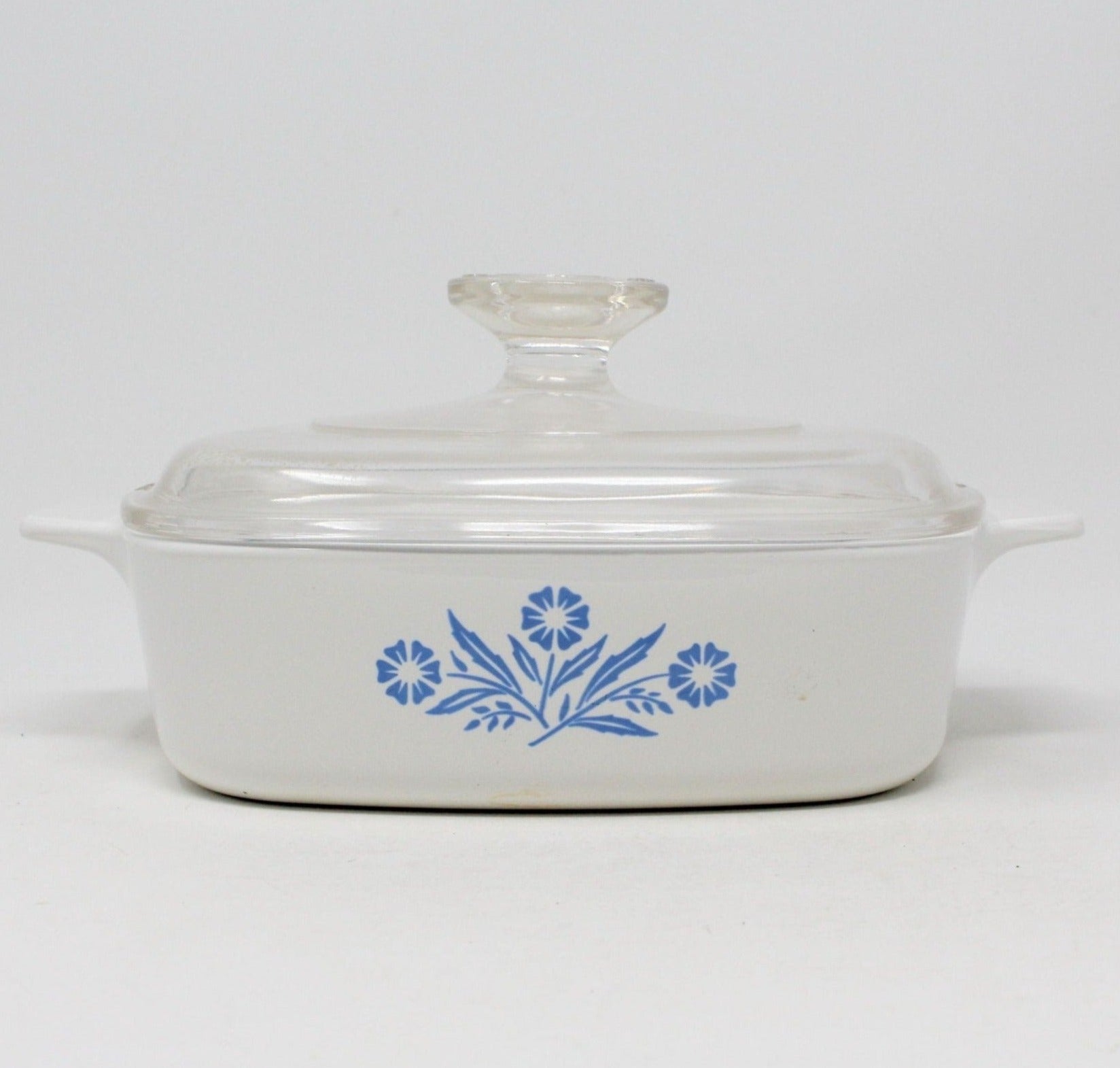 Blue pyrex hotsell casserole dish