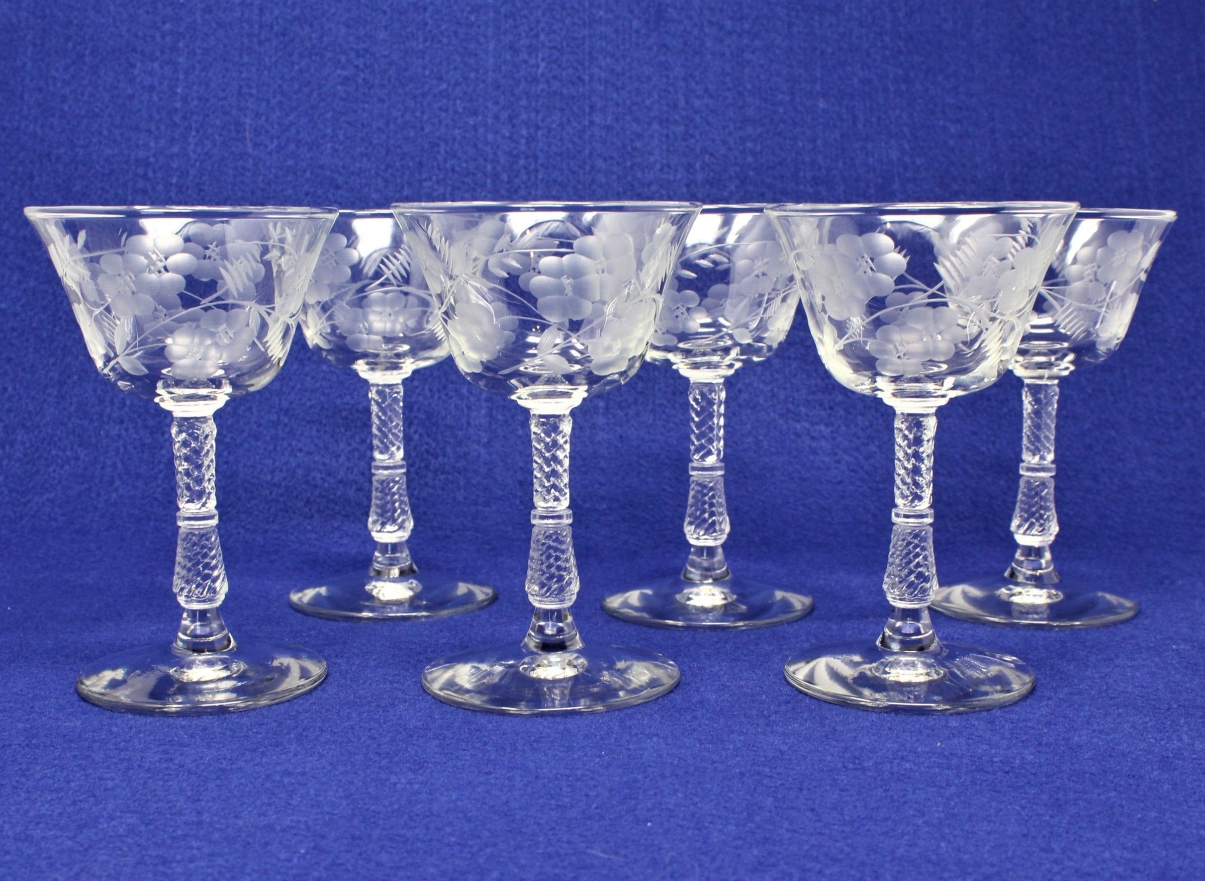 Set of 8 or 6 Crystal Starglow Liquor Cocktail Glasses by Libbey