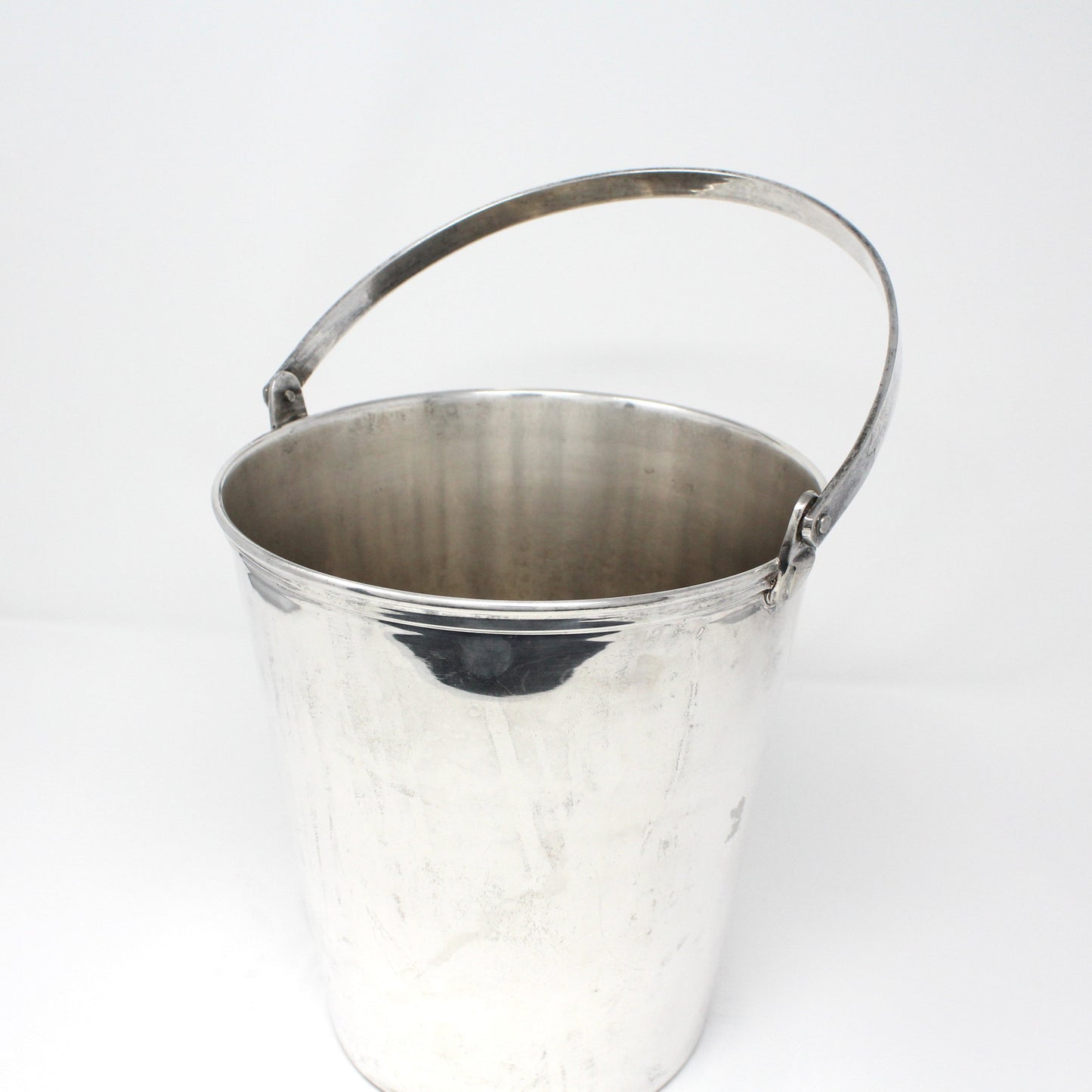 Ice Bucket, Champagne Bucket, Ice Pail, Hinged Handle & Ribbed Banding, Vintage