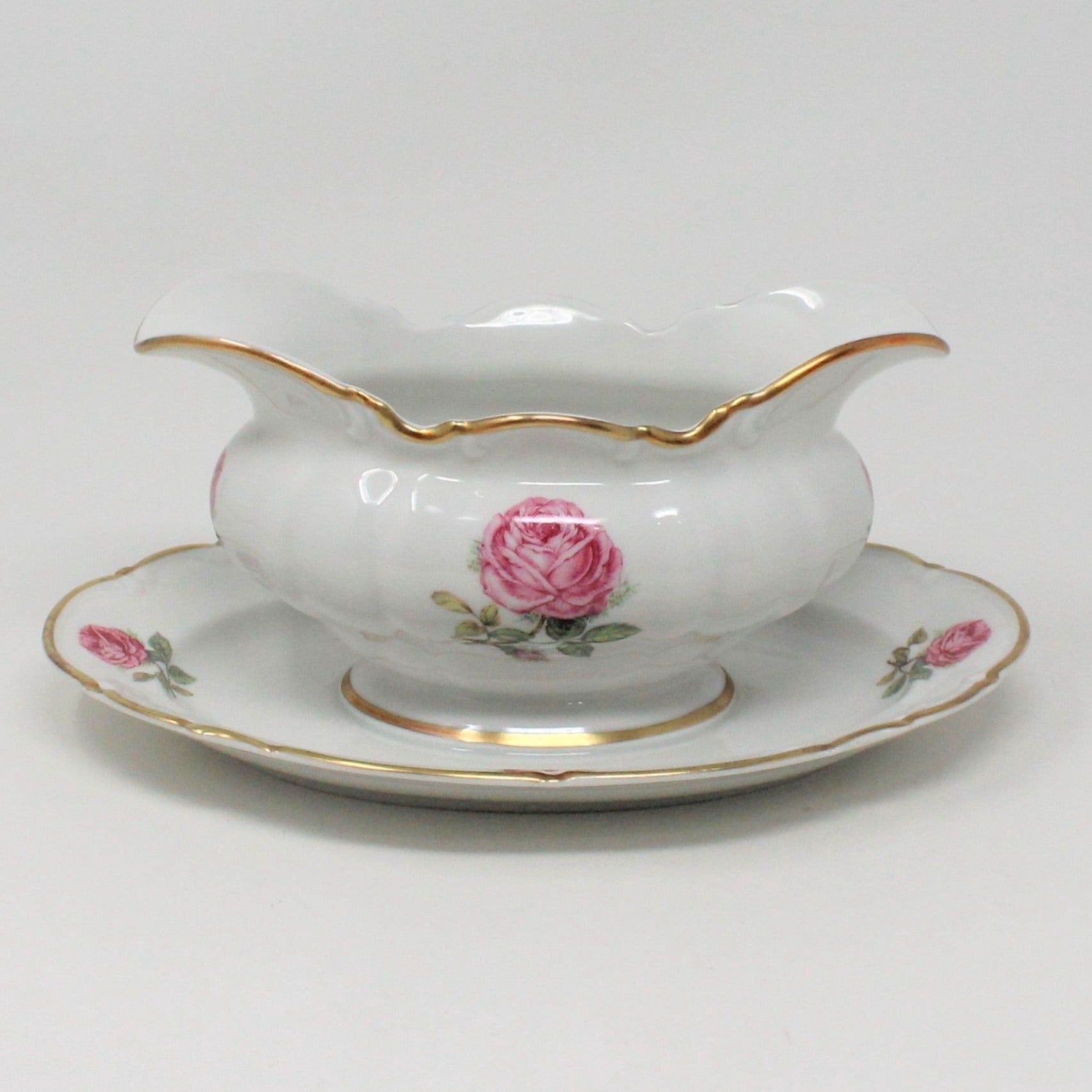 Vin. Racine Gravy selling Boat With Attached Underplate (All White)nby HUTSCHENREUTHER