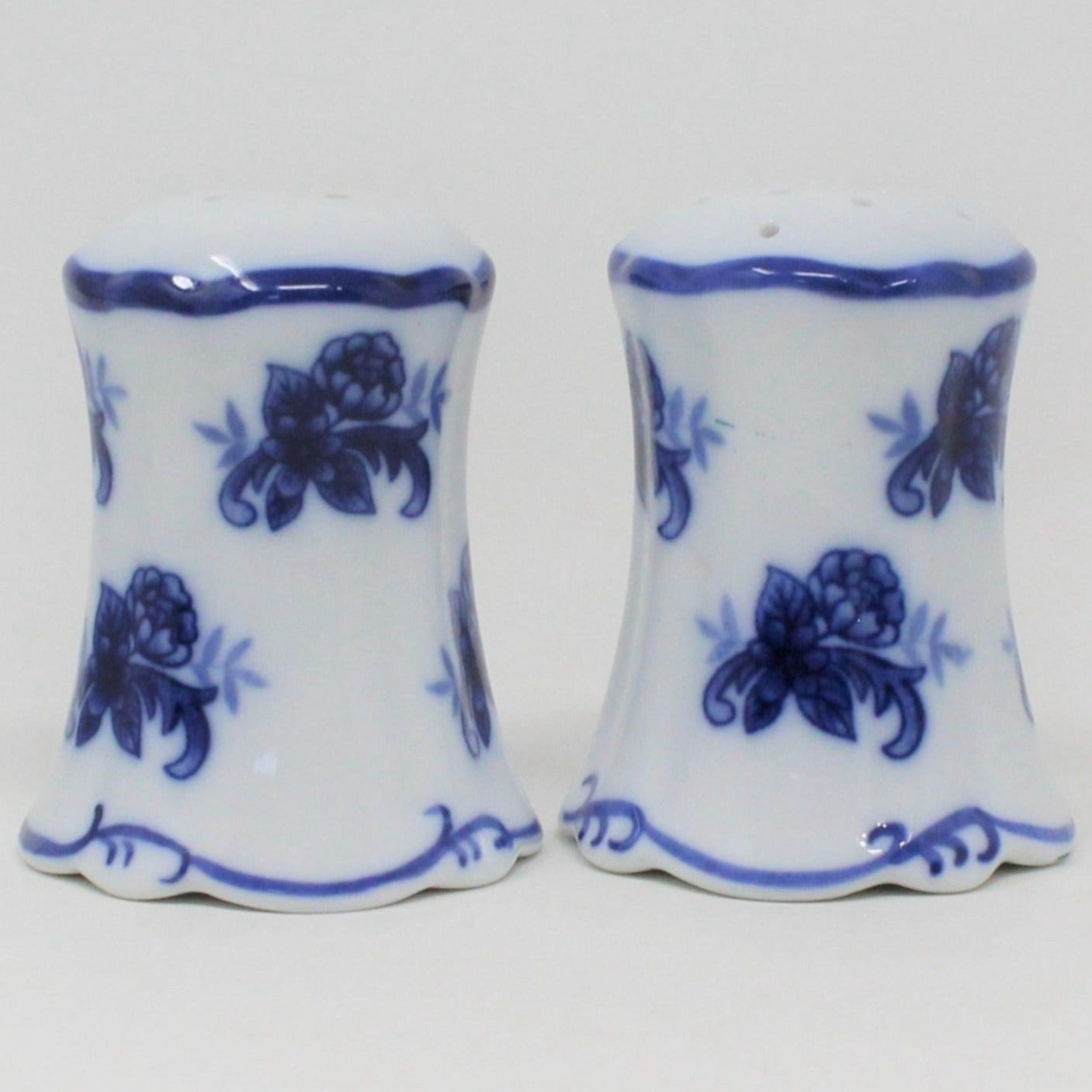 Salt and Pepper Shakers, Cracker Barrel, Blue and White, Flow Blue Style Porcelain