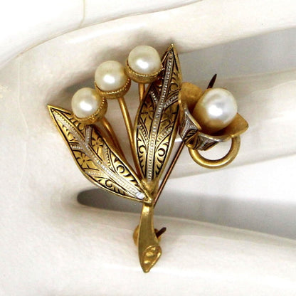 Vintage Gold Tone Damascene Faux Pearl Flower Pin Brooch