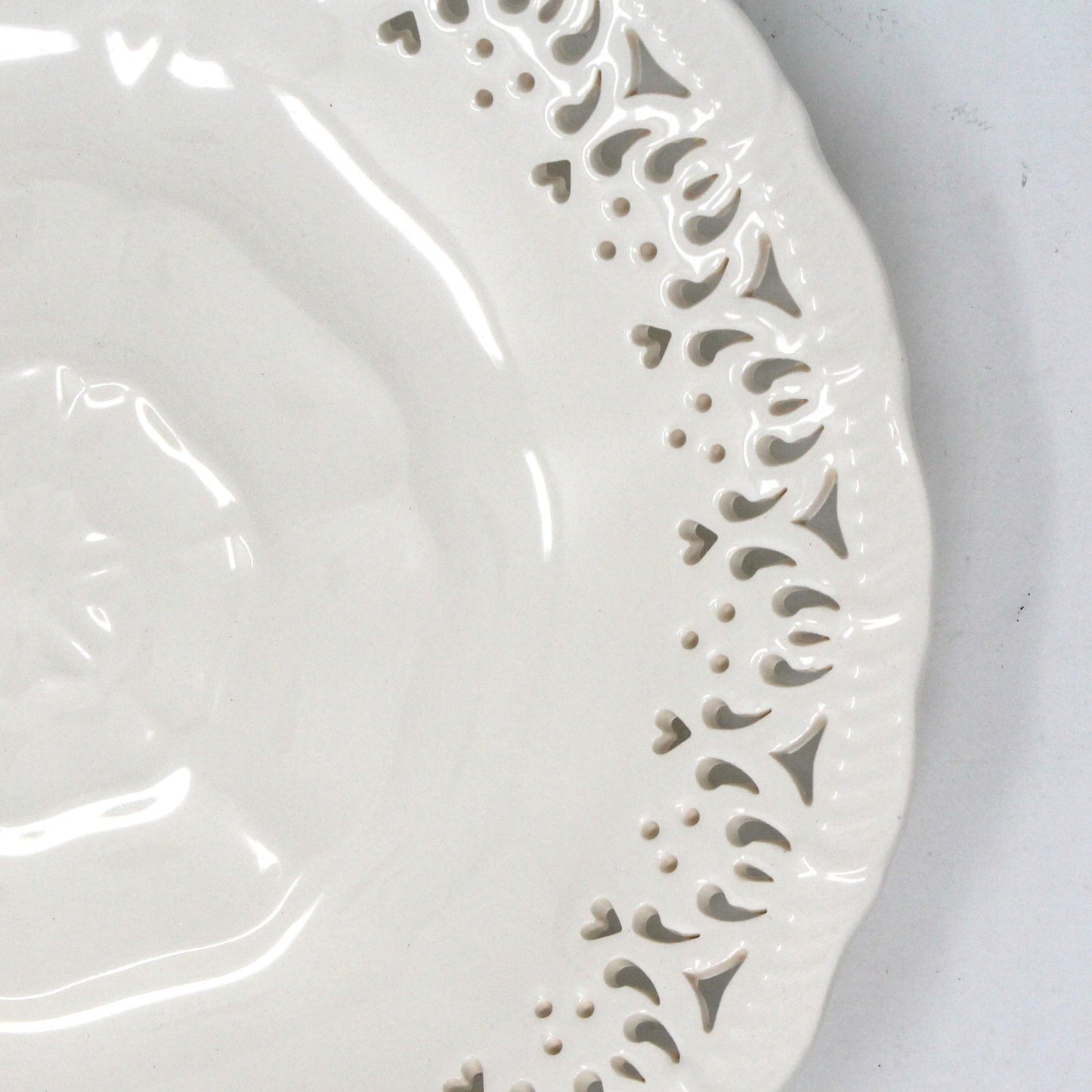 Decorative Plate, Hartley Greens & Leeds Pottery, Creamware, Tudor Rose Yorkshire Rose Plate, Antique