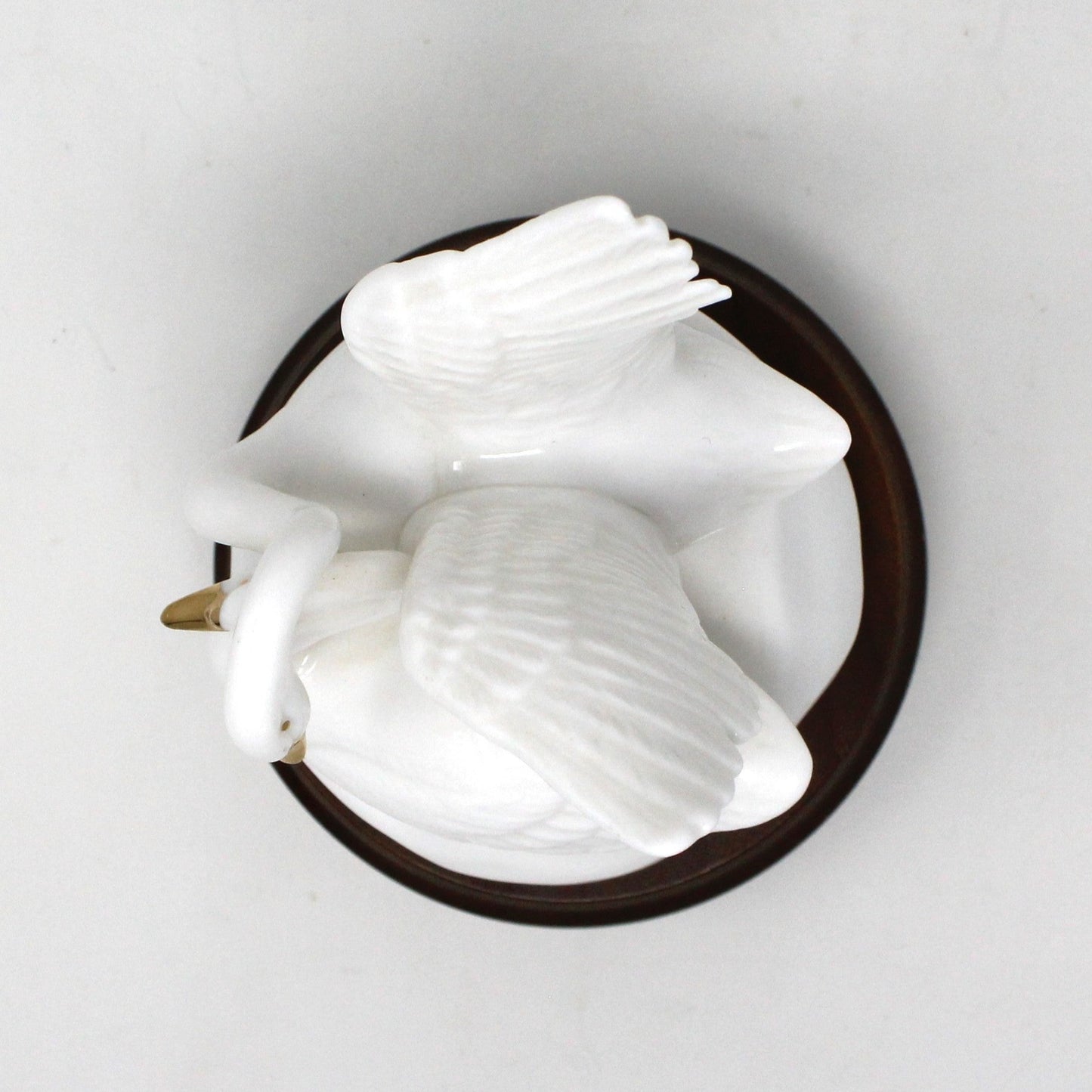 Music Box, Double Swans, Plays Lara's Theme - Somewhere My Love, Porcelain, Vintage