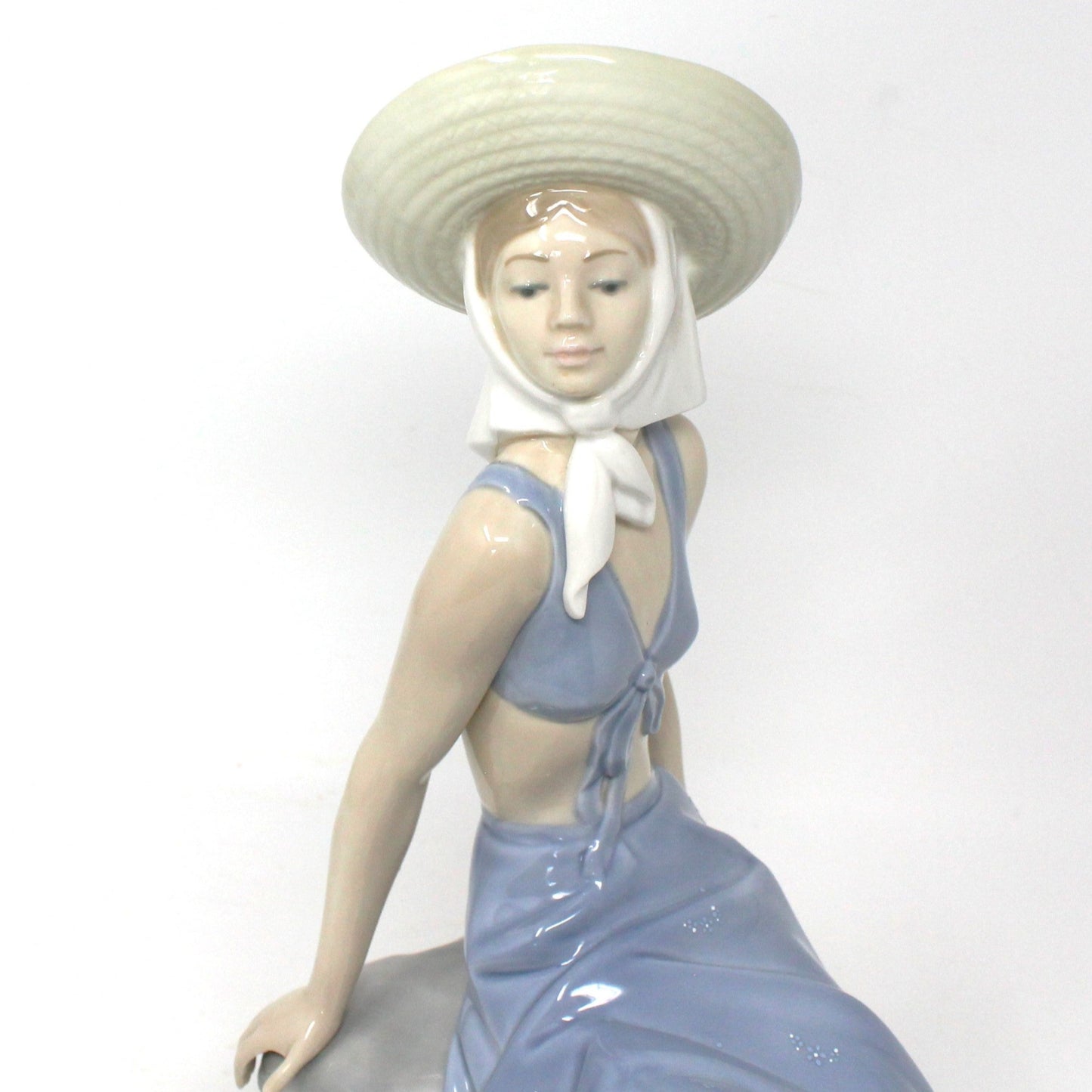 Sculpture, Nao / Lladro, Lady in Sunhat Sitting on Rock Wall, Retired NAO Figurine, Vintage