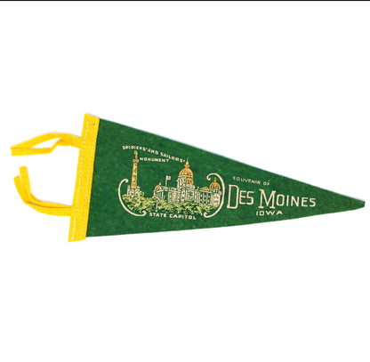 Pennant, Des Moines Soldiers and Sailors Monument / Capital Souvenir Collectible, Vintage 9"