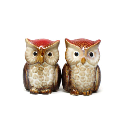 Salt and Pepper Shakers, Owl Shaped Ceramic, Vintage