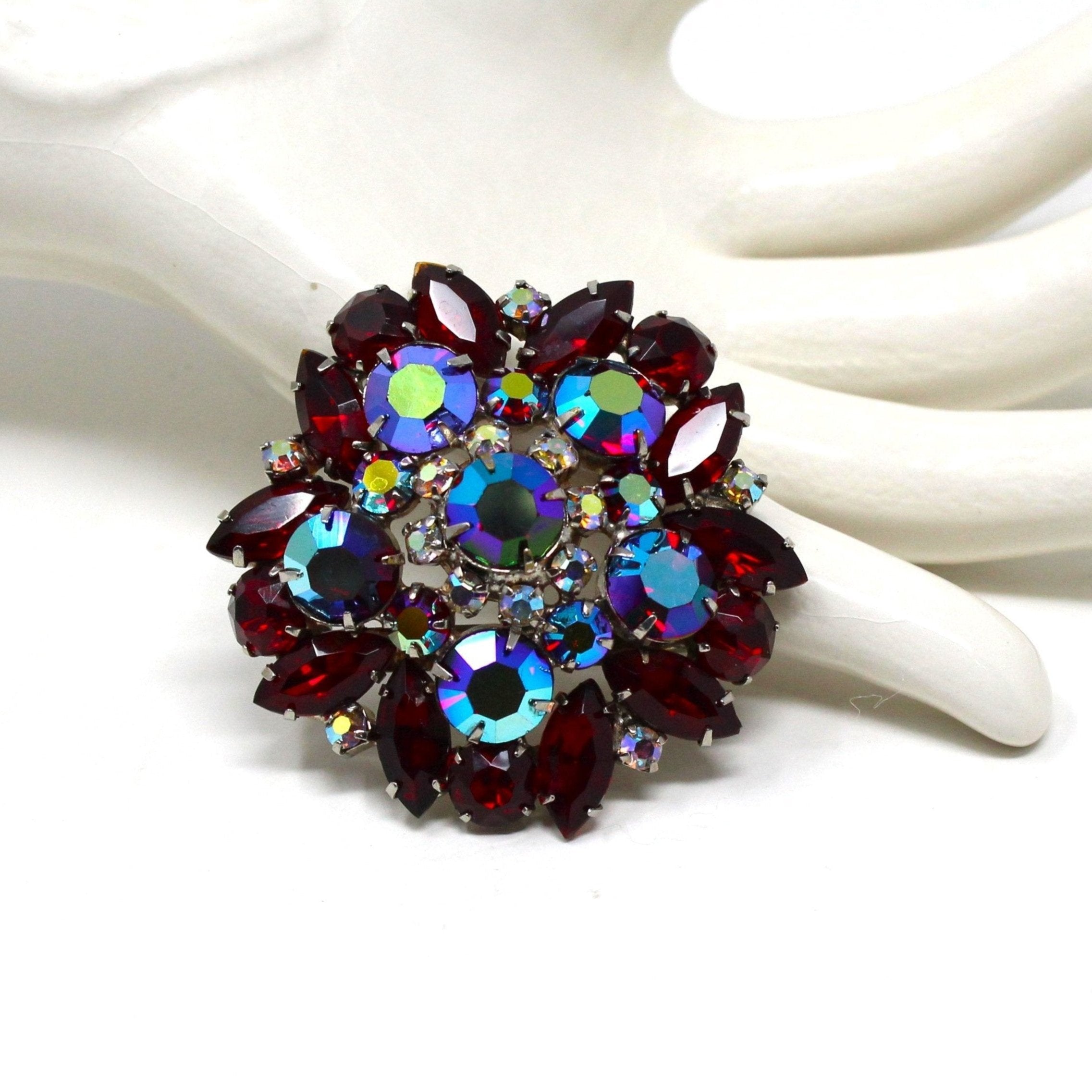 Vintage Verified JULIANA D&E Aurora store Borealis Rhinestone Flower Leaf Brooch