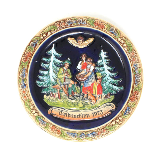 Decorative Plate, HECO Weihnachten Christmas Plate, West Germany Pottery, Vintage 1973