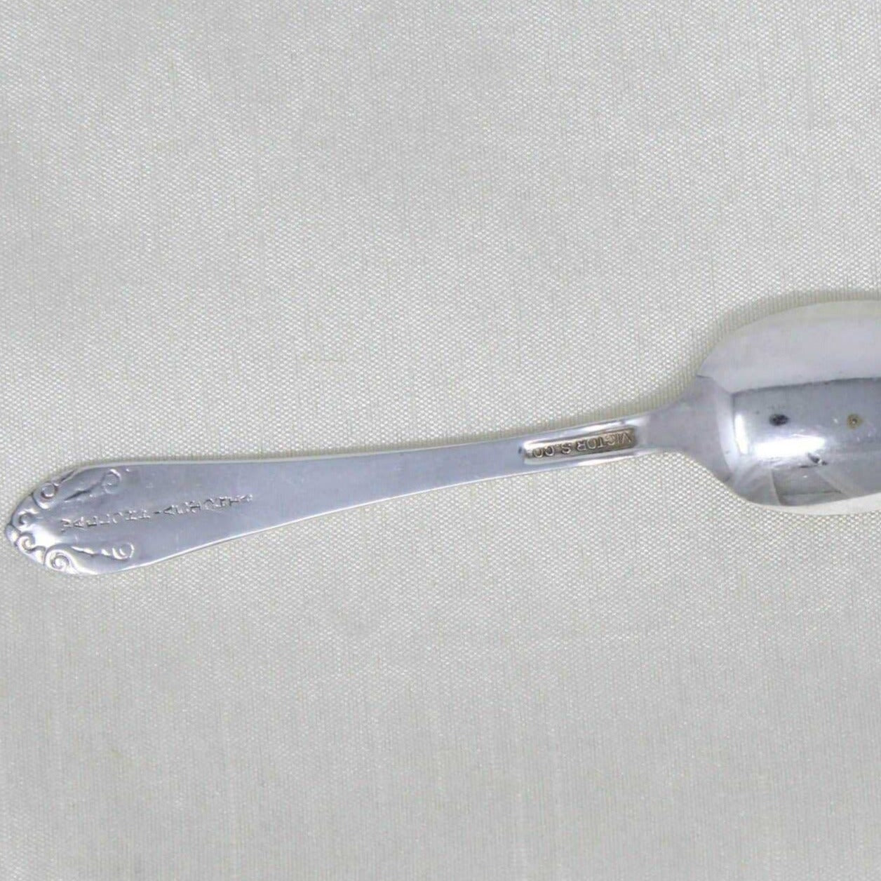 Waldorf astoria clearance silverware