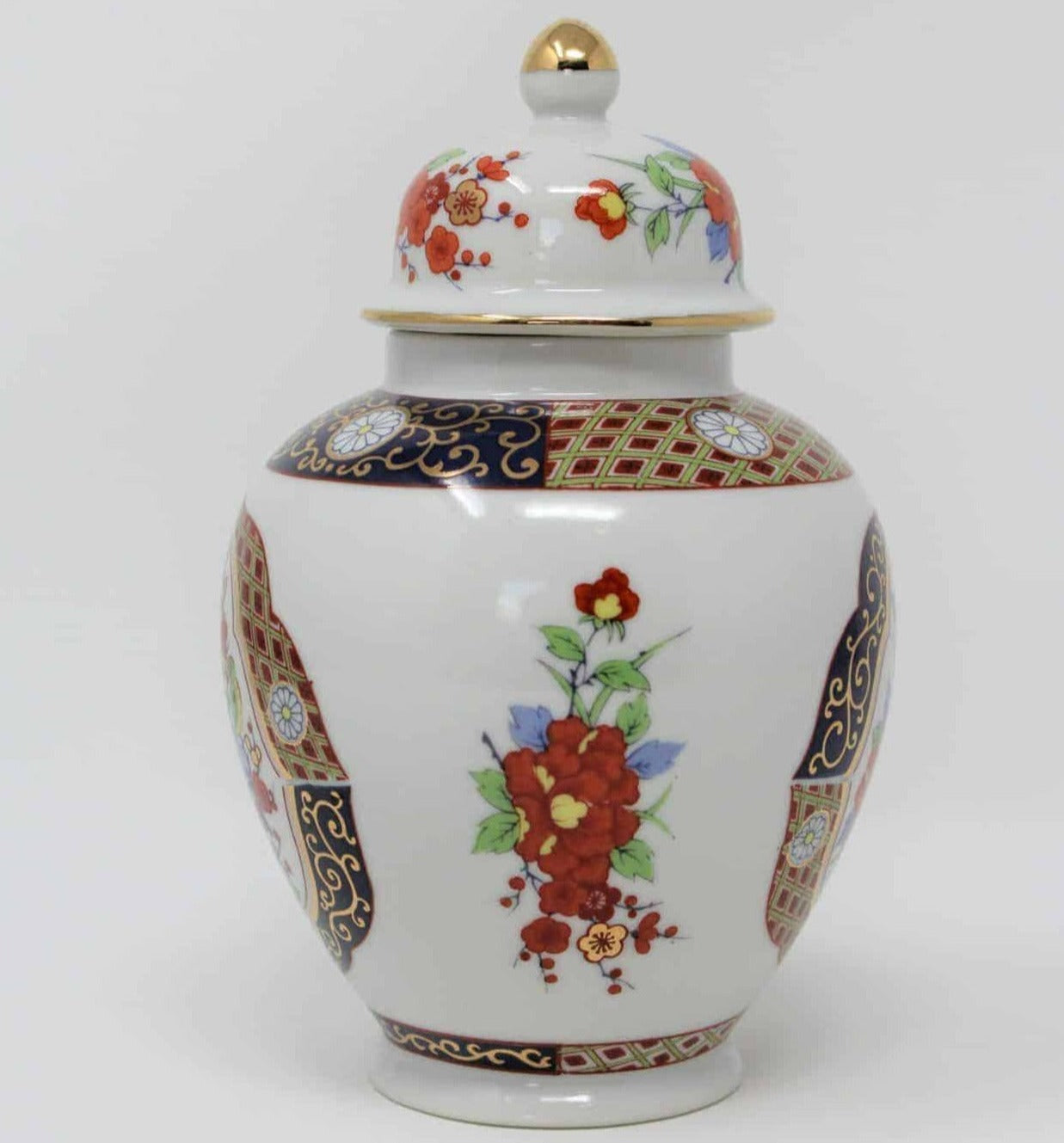 Imari Red hot Blue and White Porcelain Ginger Jar Vintage