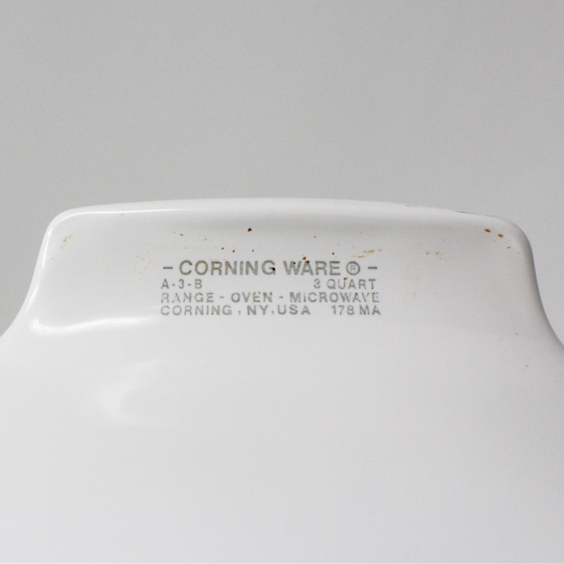 Vintage Corning Ware Spice of Life 3 Quart Dish With Lid 