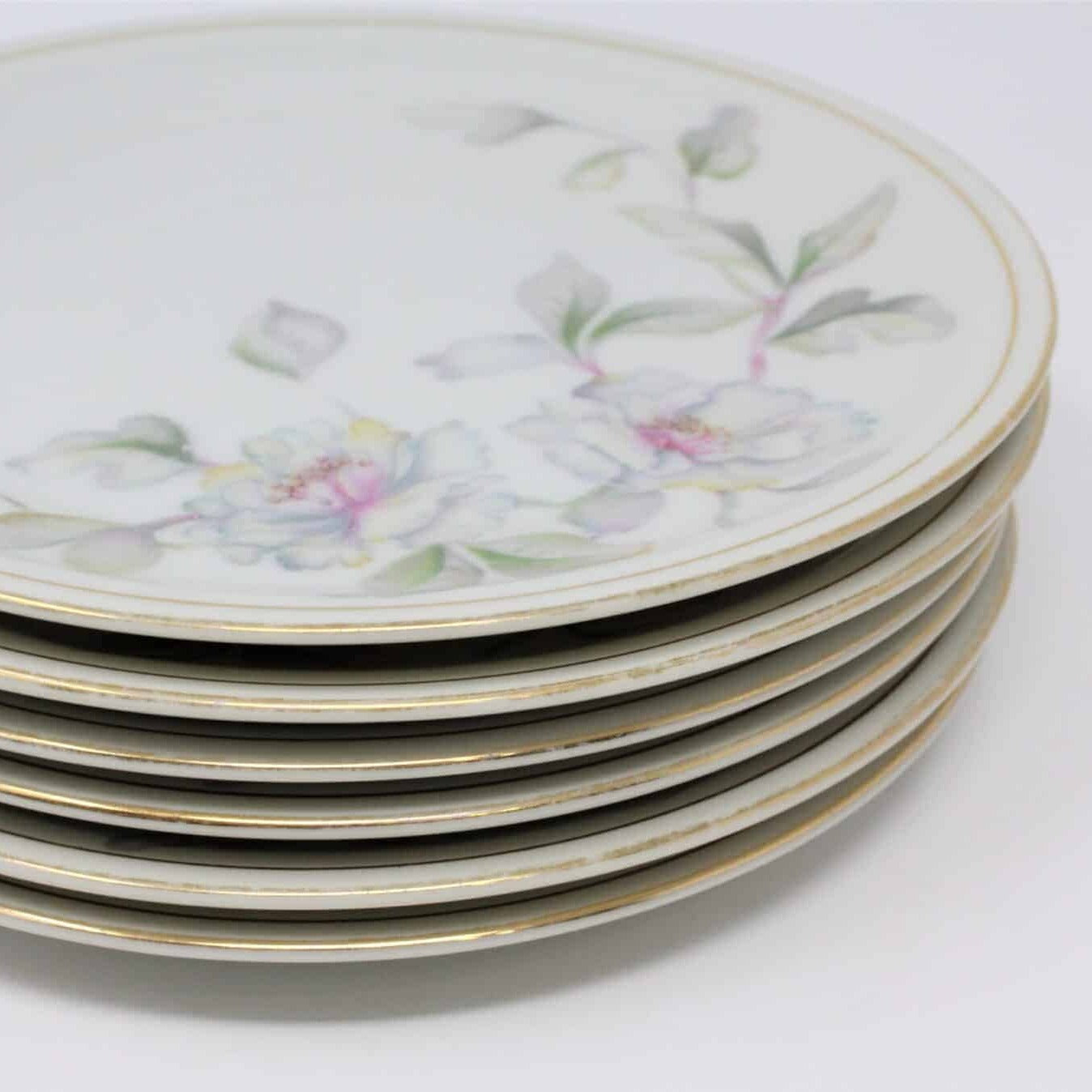 Hot Meito Porzellan Japan set of 8 dessert plates porcelain