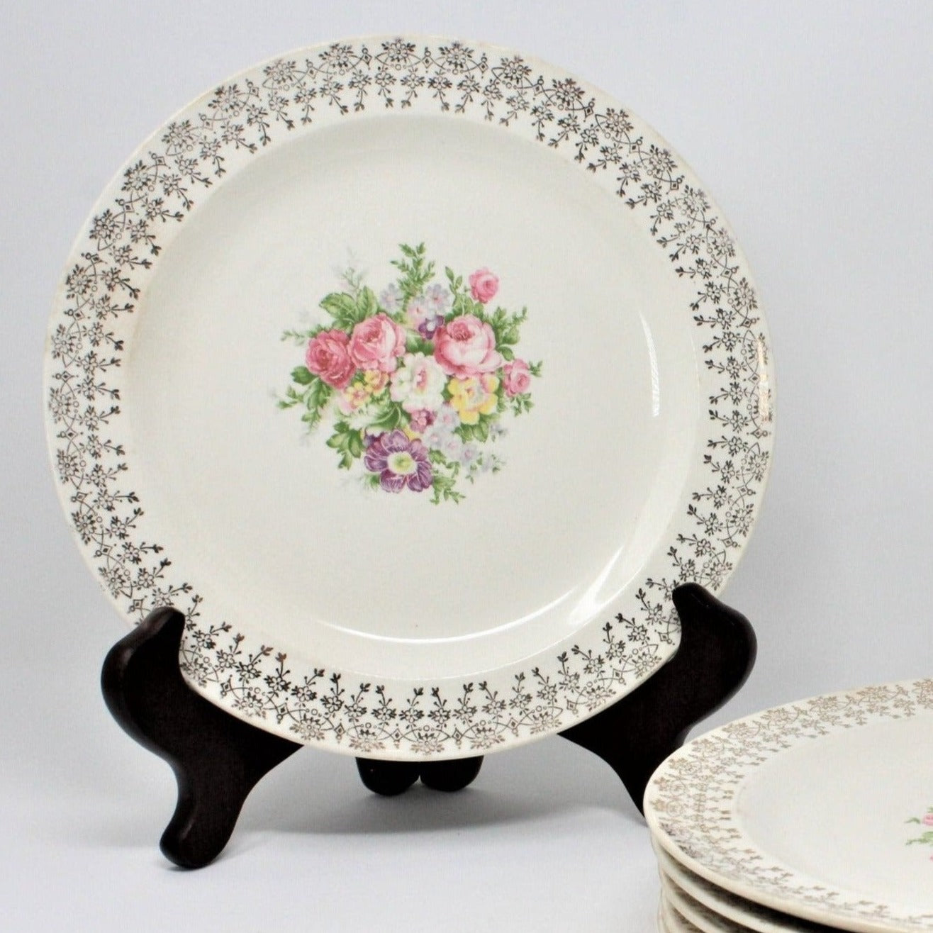 Vintage luncheon clearance plates