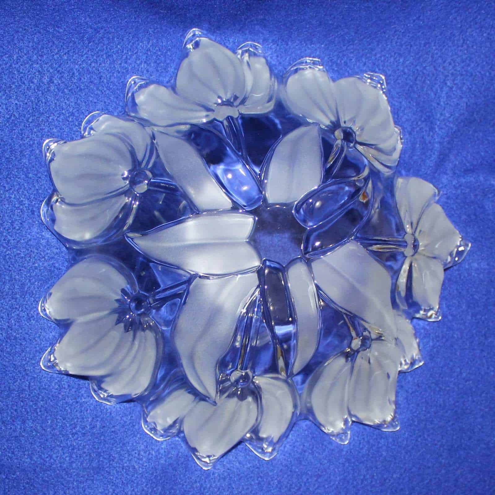 Vintage newest Walther Liebeinstern Collection Solaris Glass Petal Bowl