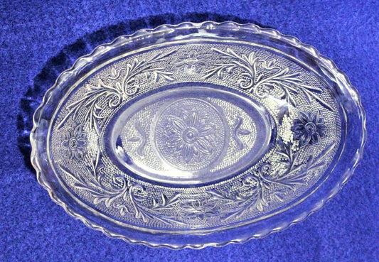 Serving Bowl, Anchor Hocking, Sandwich, Depression Glass, Vintage