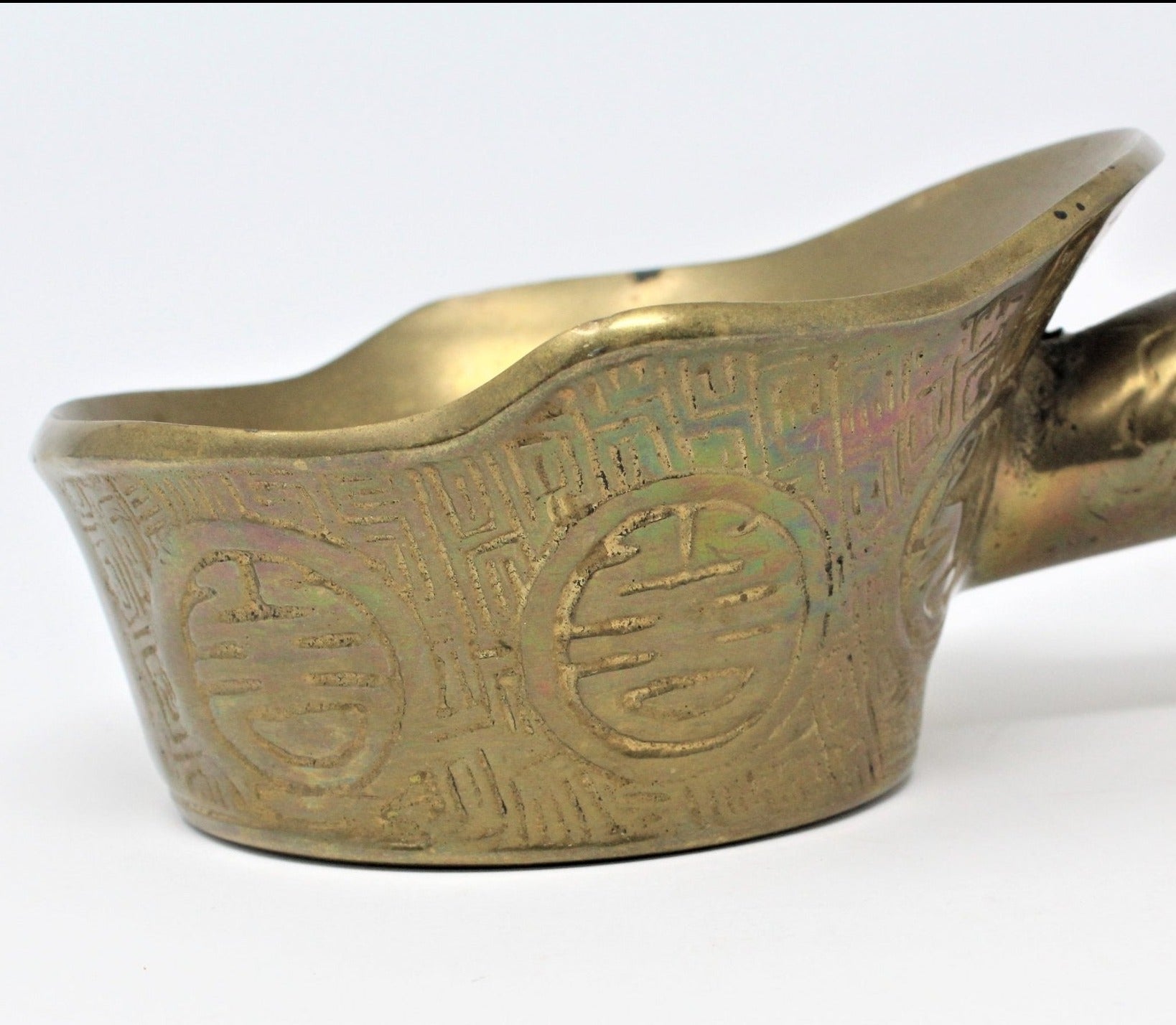 A Chinese popular Silk Iron