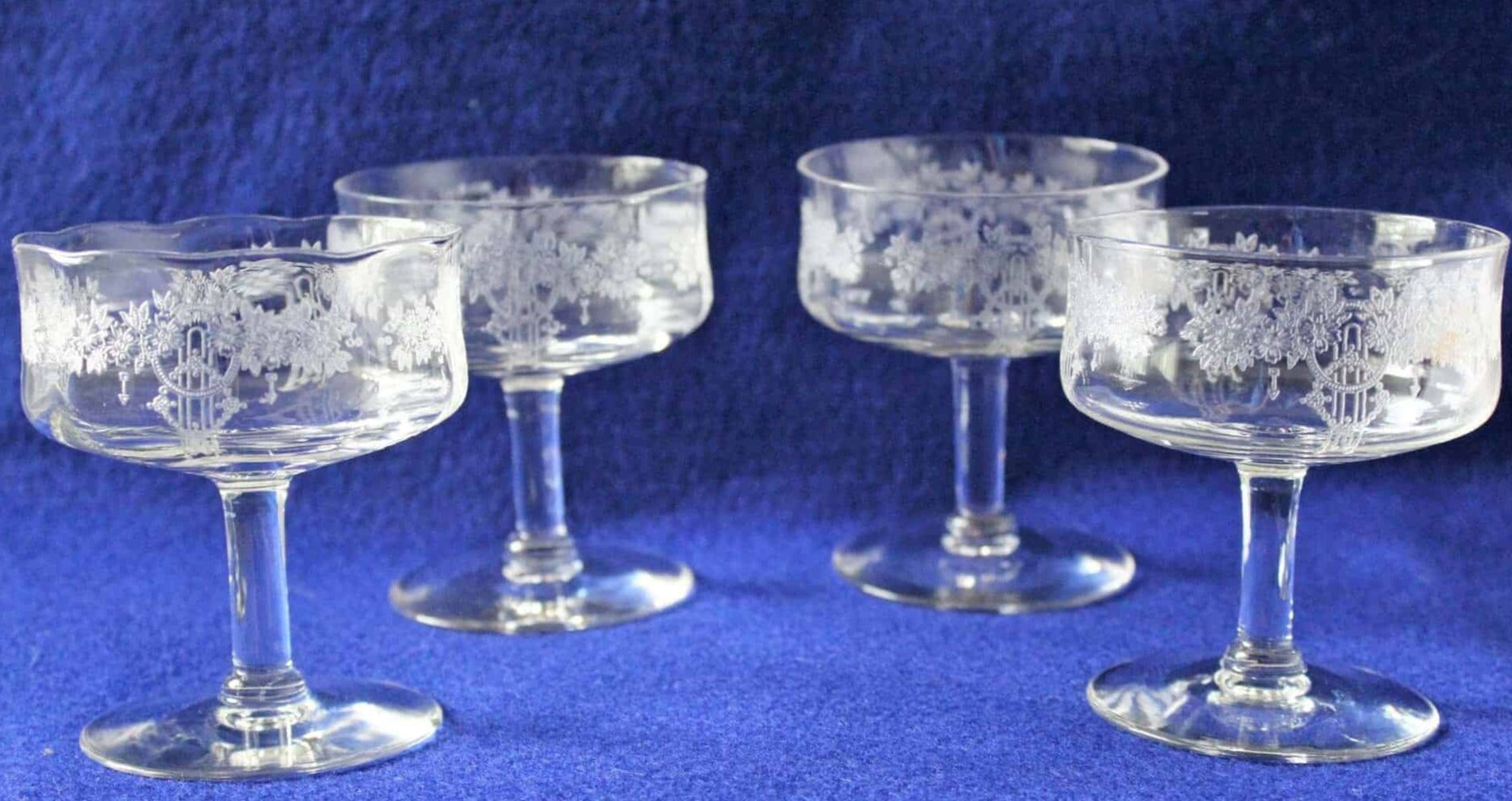 1920s Set of 4 Antique French Glass Wine Glasses