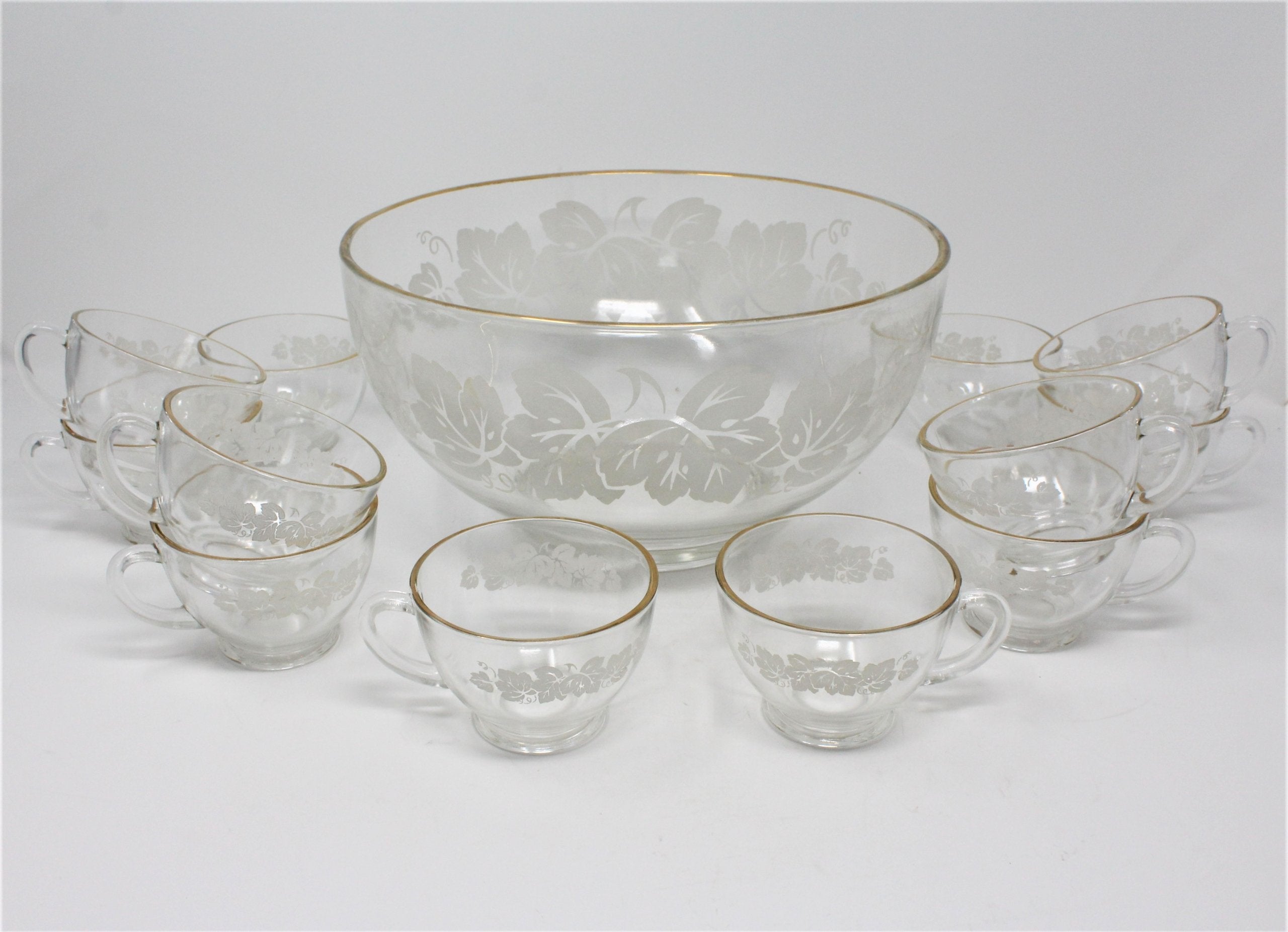 Vintage Small Punch Bowl Set Cups Clear White Leaves Vine Gold Trim selling 10 pc Party